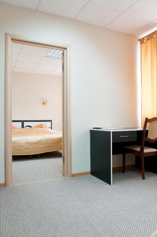 Avenue Hotel Zaslawye Zimmer foto