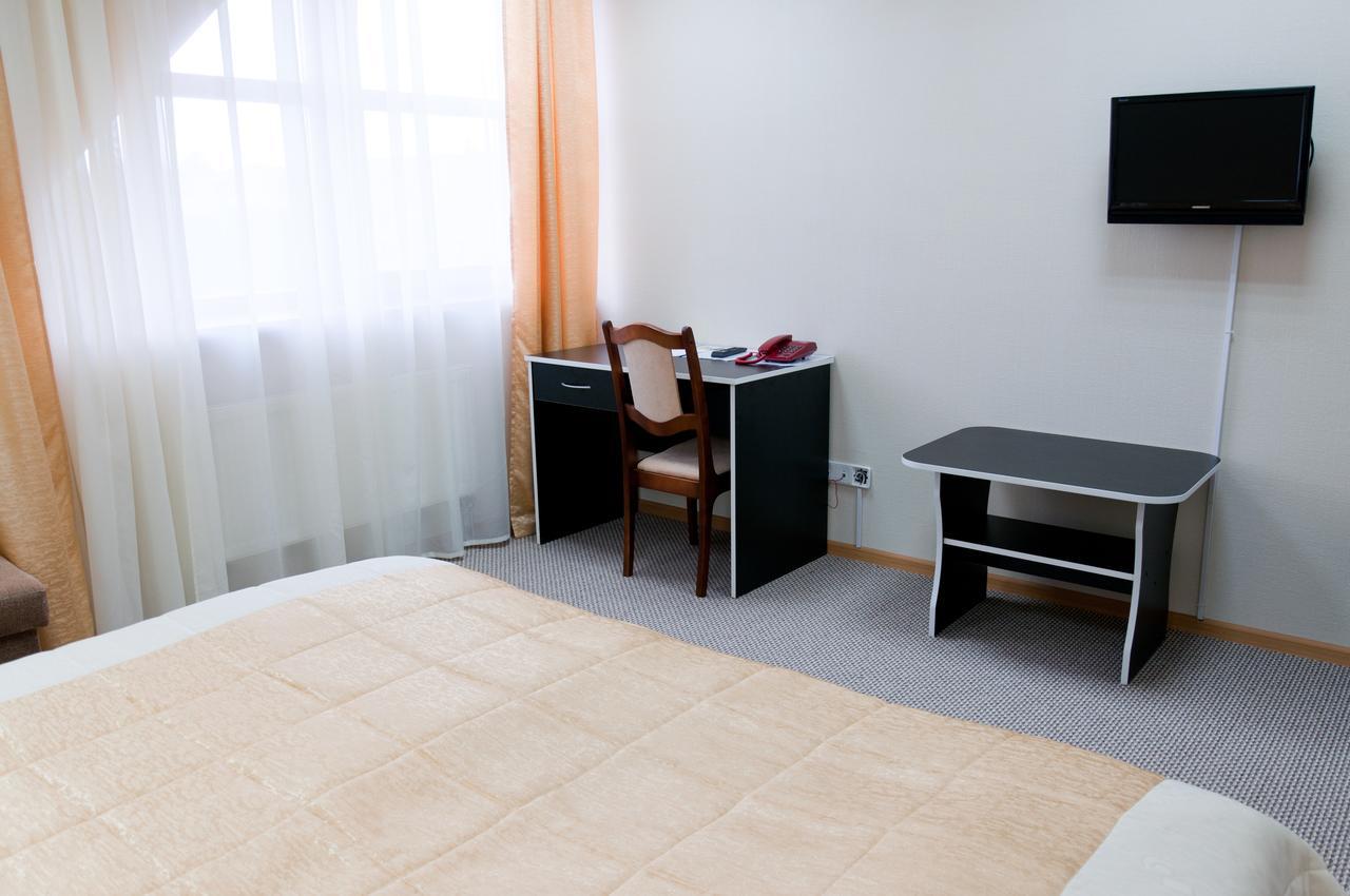Avenue Hotel Zaslawye Zimmer foto